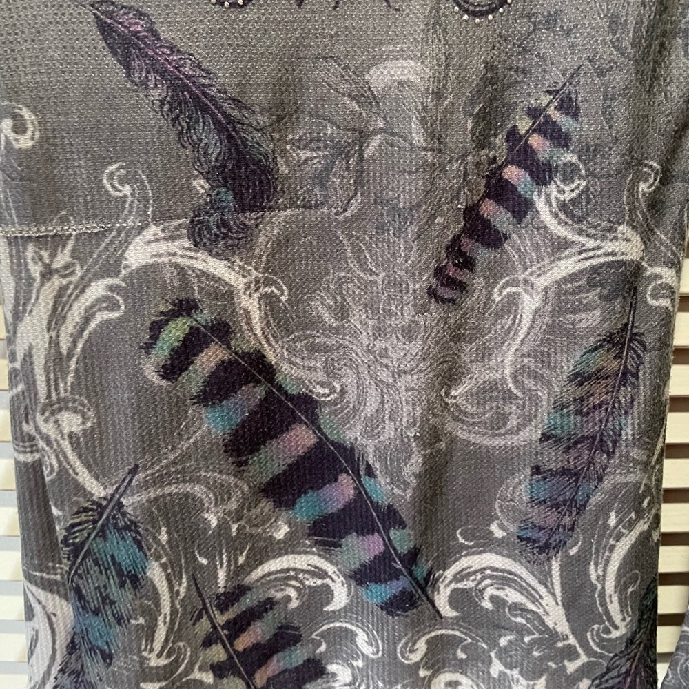 Guess Crystal Top - Picture 2 of 7
